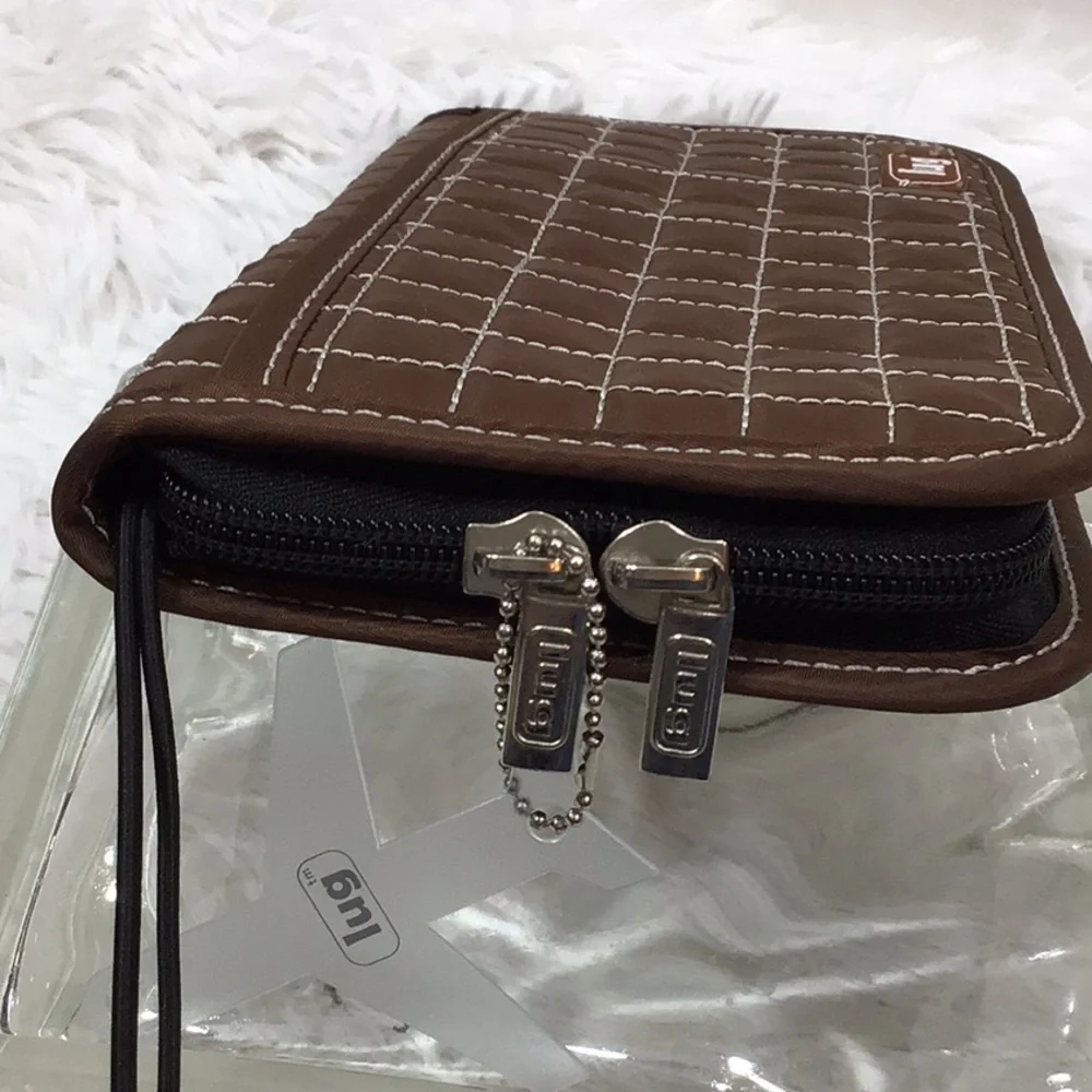 Lug Quilted Brown Tango travel passport wallet wristlet NWT